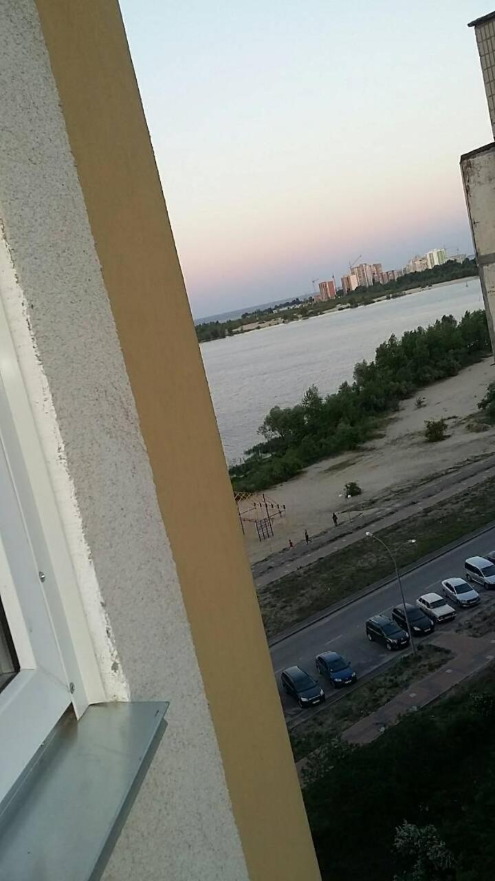 Apartament Near Dnieper Cherkasy Bagian luar foto